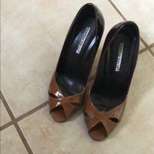 Charles David Patent Leather Pump